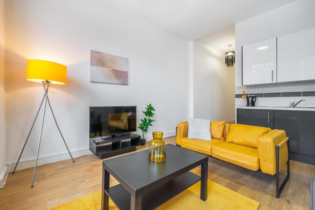 Spacious City Centre Apartment - Sleeps 8 Liverpool Eksteriør bilde